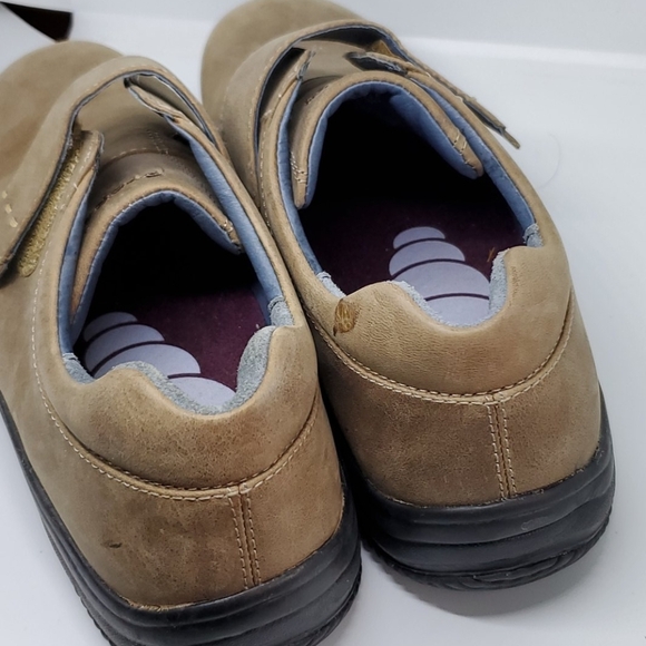 Propet W1013 Women's Nitelite Walker Athletic Shoe - Picture 4 of 5